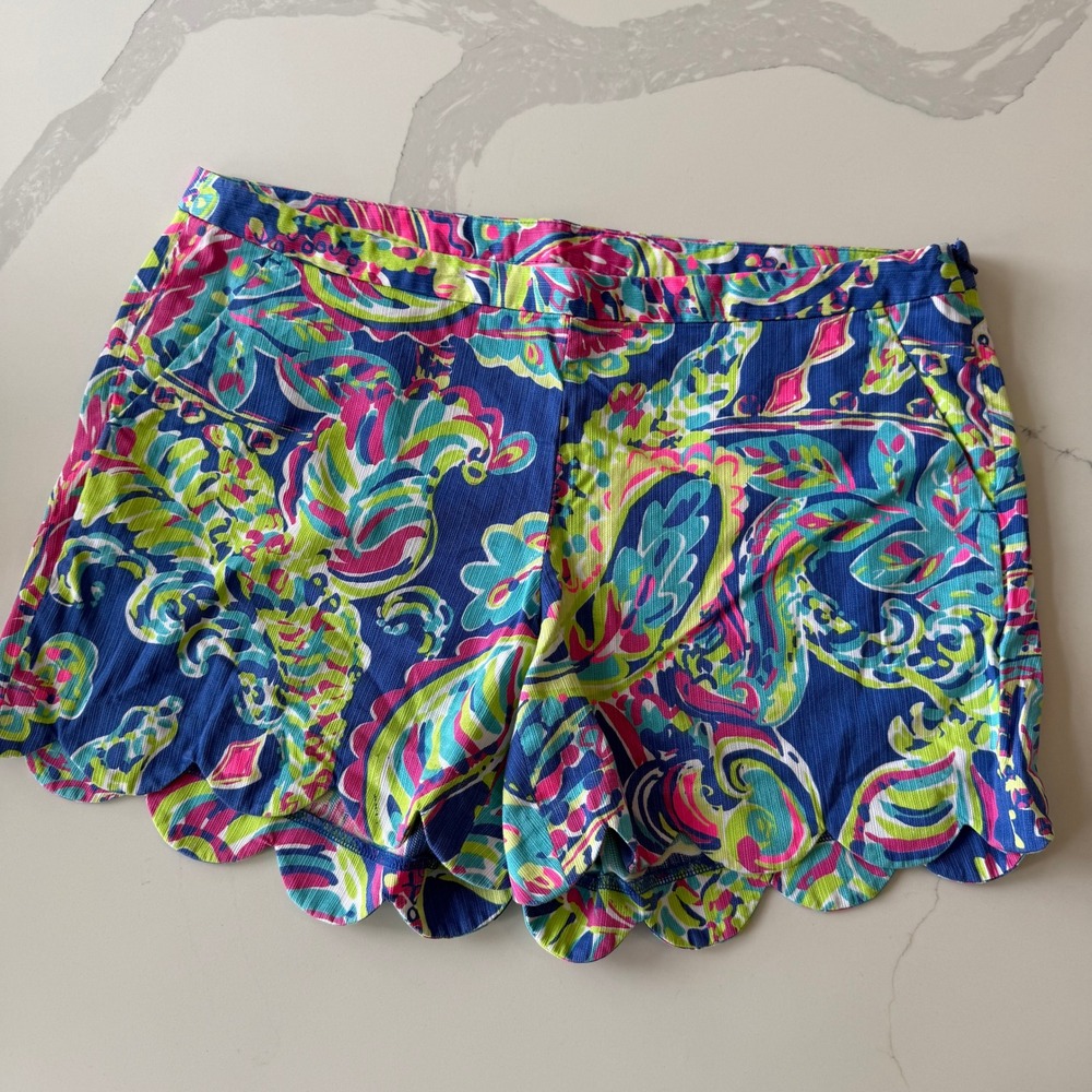 Lilly Pulitzer Buttercup Scalloped Hem Shorts Blue Pink Paisley Floral Size 12